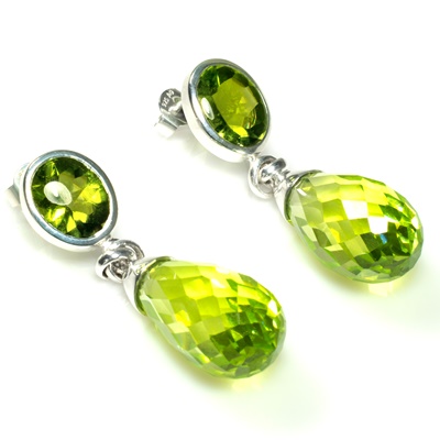 Edle Silber Ohrhänger mit Peridot 