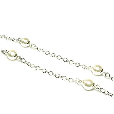 Silberkette mit Perlen "Charlize"