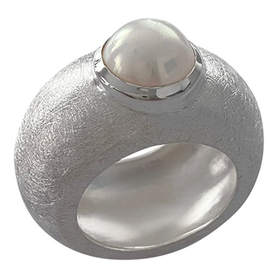 Silber Ring matt mit weiser Perle